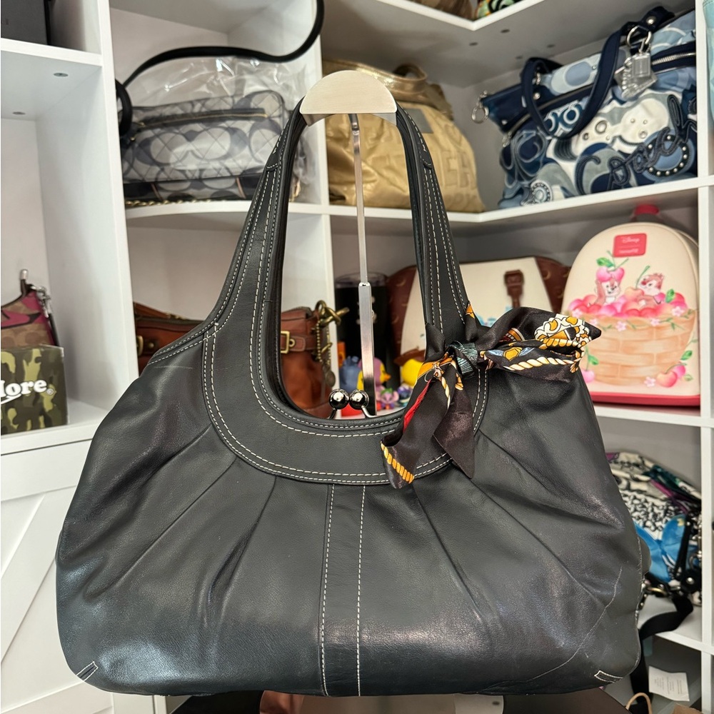 Coach 2010 Ergo Black Kisslock Satchel - Picture 1 of 15